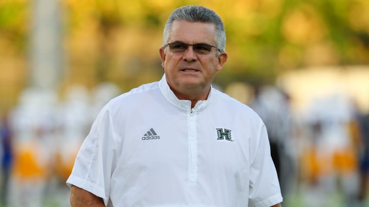 Hawaii football players allege mistreatment by Todd Graham, say he 'has killed our love and passion for football'